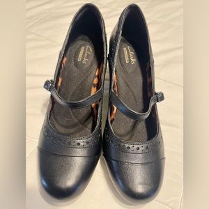 Clarks Mary Jane style pumps